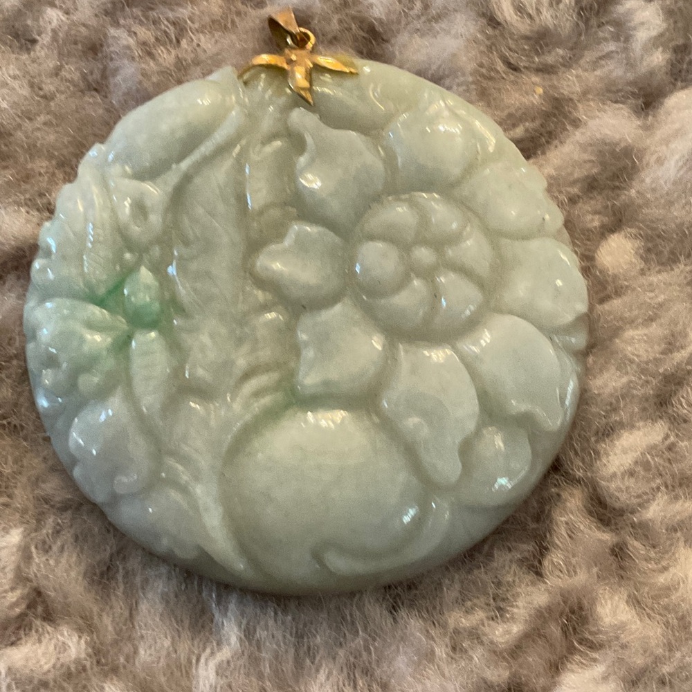 Jade Green Floral Pendant Stamped 14k Gold Accents Very Heavy 53 Grams